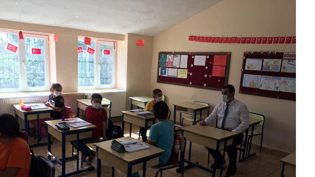 Milli Eğitim Müdürümüz Serkan AKPINAR'ın Kulaksız Şehit Doğan Yerlikaya İlk ve Ortaokulu Ziyareti